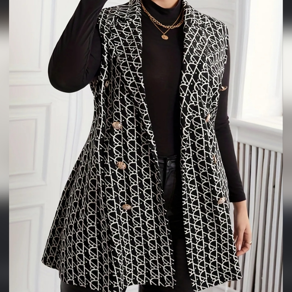 LIKE NEW✅️Printed Vest